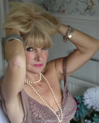 Edith, 48 ans, cougar à Ville-d'Avray