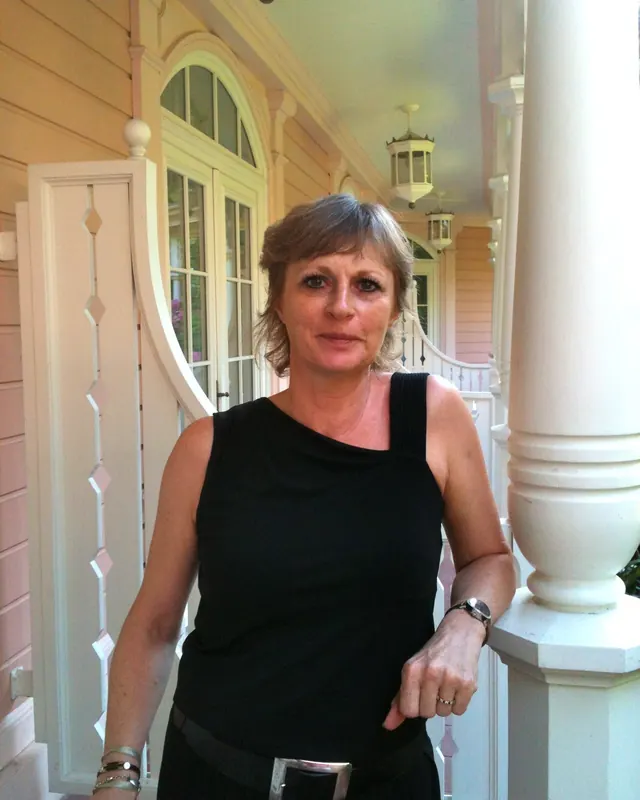 Nadine, 52 ans, cougar à Rivière-Saas-et-Gourby