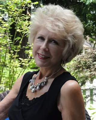 Paule, 50 ans, cougar à Pléchâtel